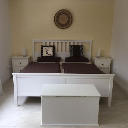 Freundliches Studio Bei Boeblingen Altdorf  Экстерьер фото