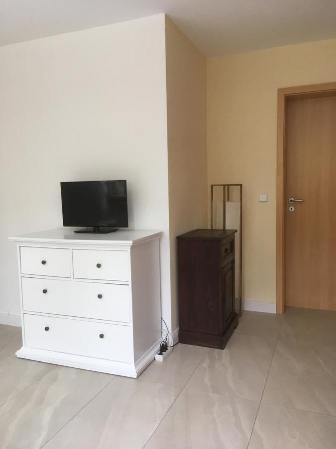 Freundliches Studio Bei Boeblingen Altdorf  Экстерьер фото